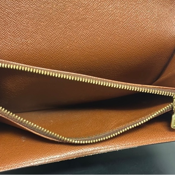 Louis Vuitton LTH1001 LV Long Monogram Wallet - Picture 3 of 9